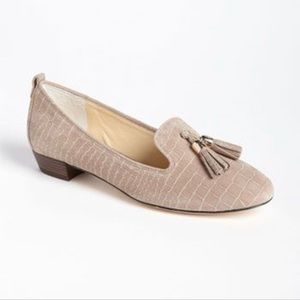 Vince Camuto Signature Nancy tassel loafer